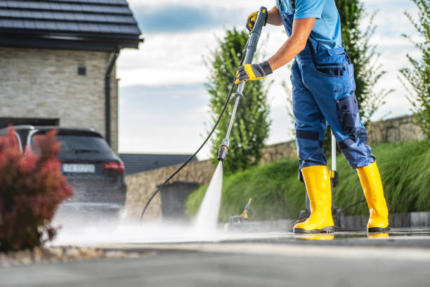 Best Restaurant Pressure Washing  in Montalvin Manor, CA